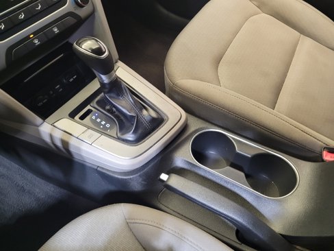 Used 2018 Hyundai Elantra SEL image 26