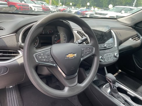 Used 2024 Chevrolet Malibu LT image 9