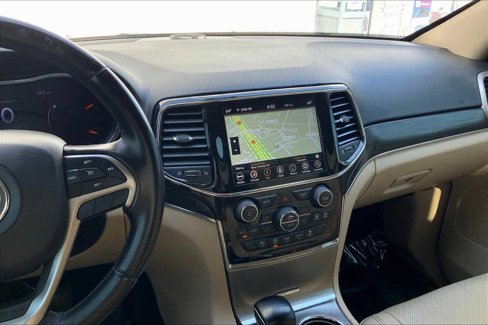 Used 2020 Jeep Grand Cherokee Limited w/ Luxury Group II image 6