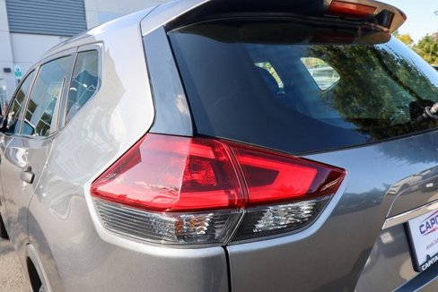 Used 2020 Nissan Rogue S image 20