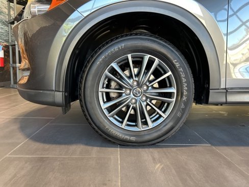 Used 2019 MAZDA CX-5 Touring image 41