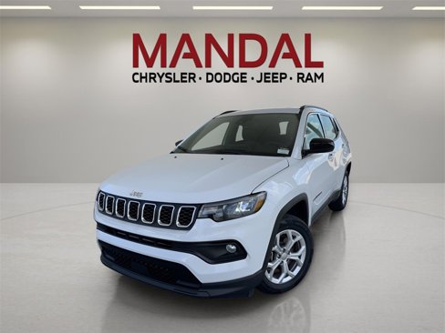 Certified 2024 Jeep Compass Latitude image 1