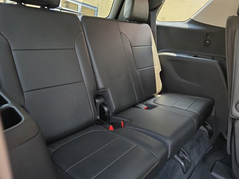 Used 2021 Chevrolet Traverse LT w/ LT Premium Package image 33