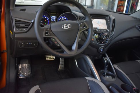 Used 2013 Hyundai Veloster Turbo w/ Ultimate Pkg image 15