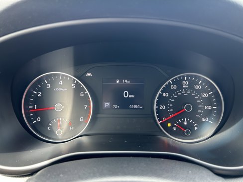 Used 2022 Kia Sportage LX image 24
