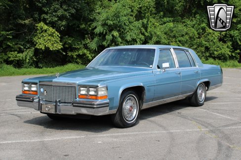 Used 1987 Cadillac Brougham image 24