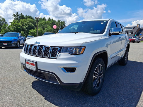 Used 2022 Jeep Grand Cherokee Limited image 4