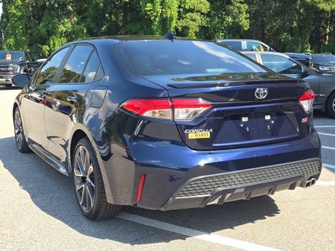 Used 2022 Toyota Corolla SE image 3