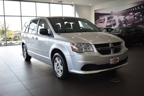 Used 2012 Dodge Grand Caravan SE image 5