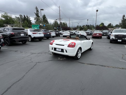Used 2004 Toyota MR2 image 13
