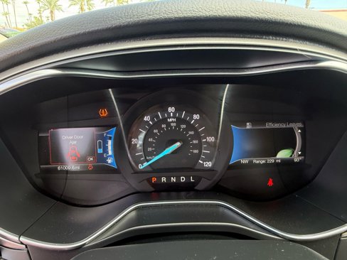Used 2018 Ford Fusion S image 22