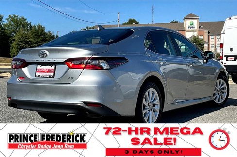 Used 2024 Toyota Camry LE image 10
