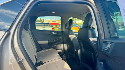 Certified 2020 Ford Escape SEL image 7
