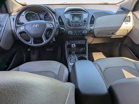 Used 2014 Hyundai Tucson SE image 16
