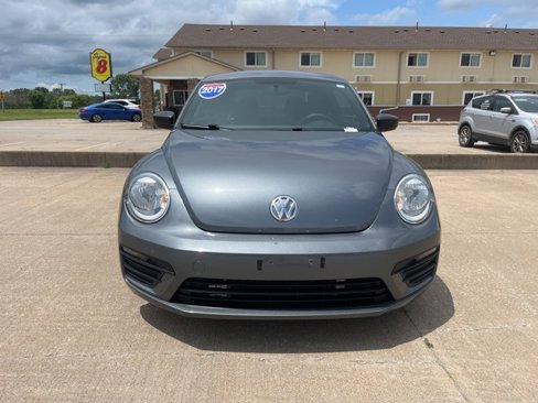 Used 2017 Volkswagen Beetle 1.8T image 2