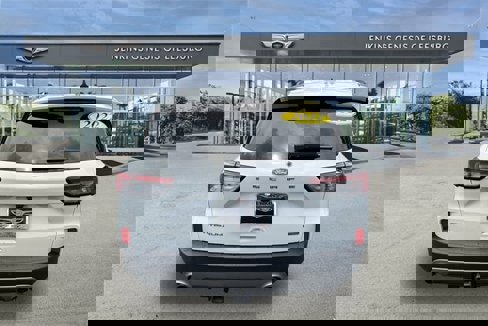 Used 2022 Ford Escape Titanium w/ Titanium Elite Package image 5