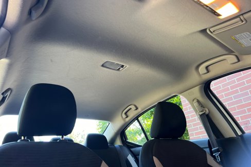 Used 2021 Nissan Versa SV image 16