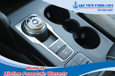 Used 2022 Ford Escape SE image 20