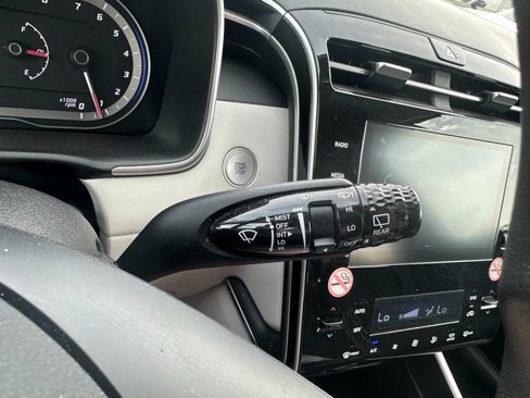 Used 2024 Hyundai Tucson SEL image 32