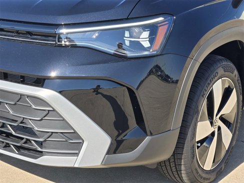 New 2025 Volkswagen Taos S image 6