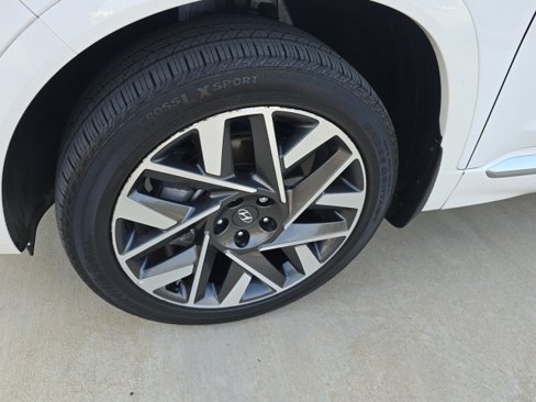Used 2023 Hyundai Santa Fe Calligraphy image 9