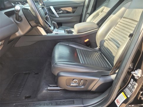 Used 2022 Land Rover Discovery Sport SE image 15