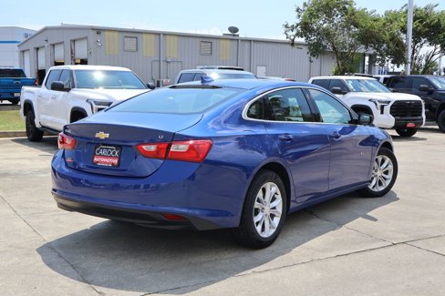 Used 2023 Chevrolet Malibu LT image 2