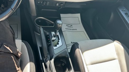 Used 2018 Toyota RAV4 XLE image 21