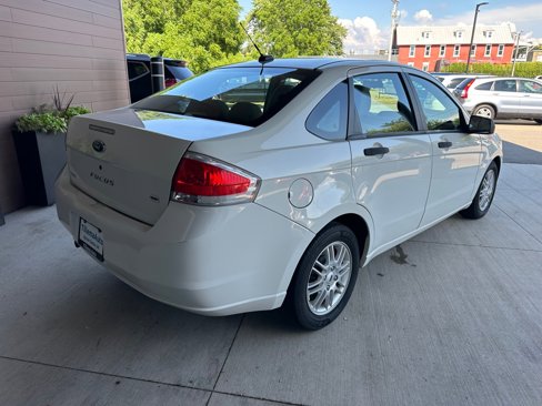 Used 2009 Ford Focus SE image 7