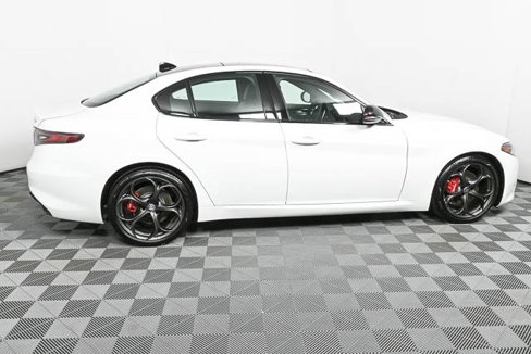 New 2025 Alfa Romeo Giulia w/ Driving Assist Package image 27
