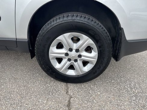 Used 2013 Chevrolet Traverse LS image 14