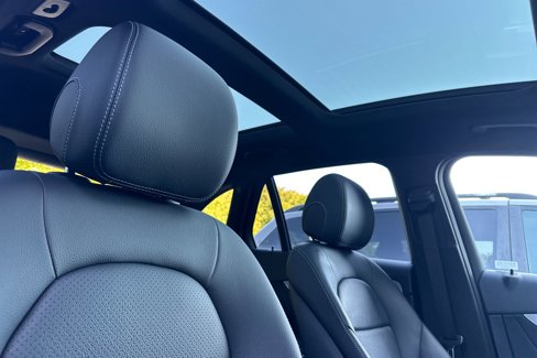 Used 2019 Mercedes-Benz GLC 300 4MATIC image 17