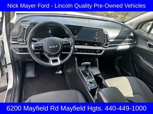 Used 2023 Kia Sportage LX image 18