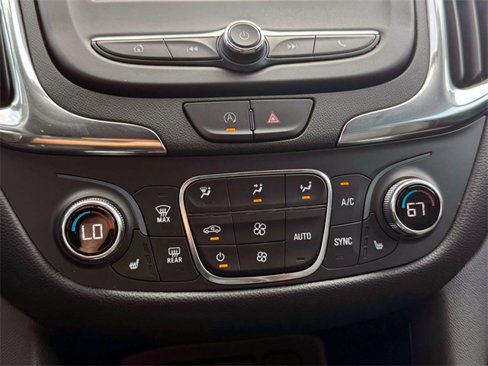 Used 2022 Chevrolet Equinox LT image 33