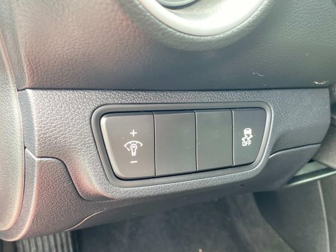 Used 2024 Kia Forte LXS image 20