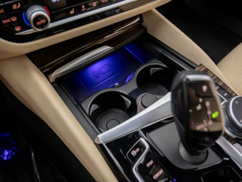 Certified 2022 BMW 530i xDrive w/ Premium Package image 28