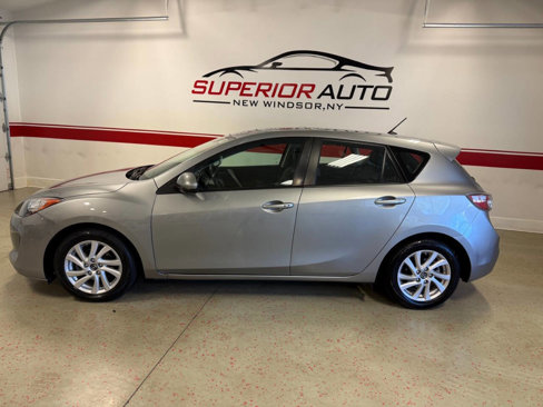 Used 2013 MAZDA MAZDA3 i Grand Touring image 3