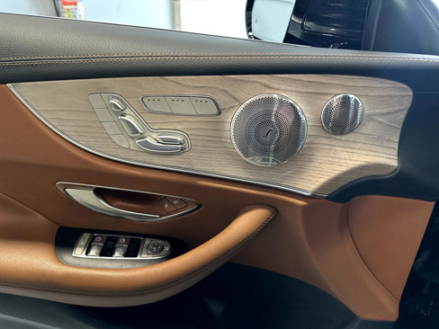 Used 2021 Mercedes-Benz E 450 4MATIC Cabriolet image 17