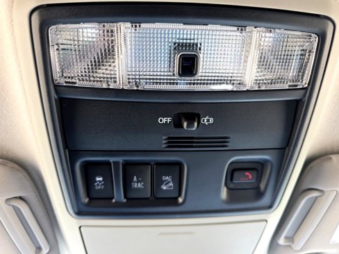 Used 2022 Toyota 4Runner SR5 image 41