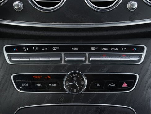 Certified 2020 Mercedes-Benz E 450 4MATIC Sedan image 32