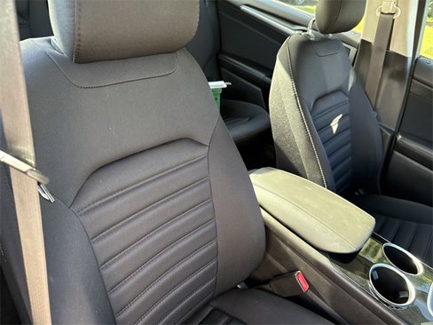 Used 2014 Ford Fusion SE image 14