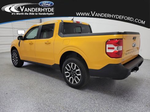Used 2023 Ford Maverick Lariat w/ Lariat Luxury Package image 4