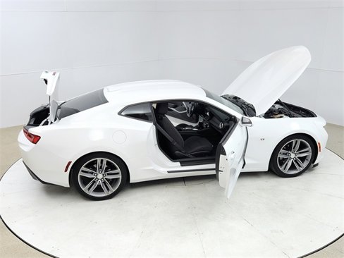 Used 2017 Chevrolet Camaro LT w/ RS Package image 24