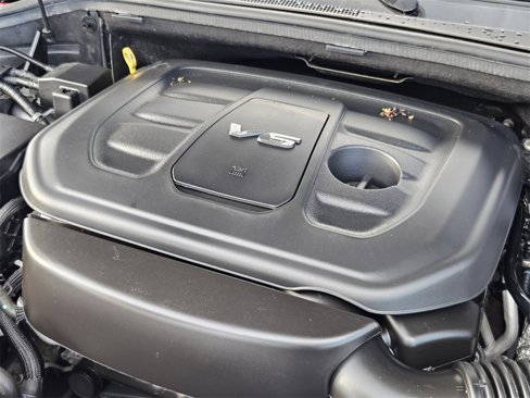 Used 2017 Jeep Grand Cherokee Overland image 40