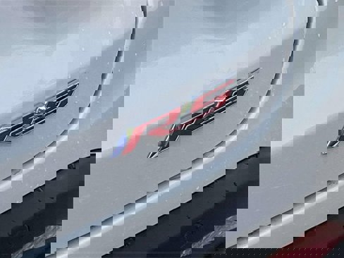 New 2025 Chevrolet Trax RS w/ Sunroof Package image 11