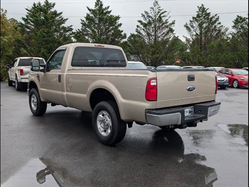 Used 2010 Ford F250 XLT image 3