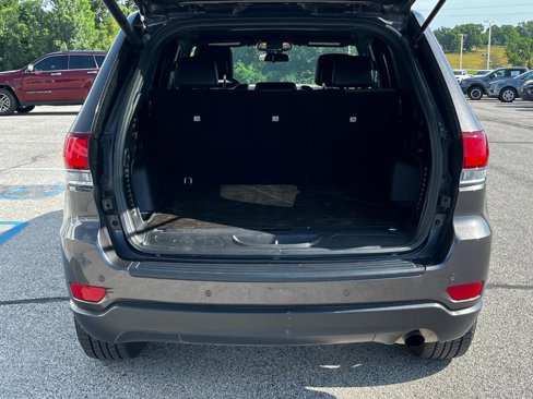 Used 2021 Jeep Grand Cherokee Laredo X image 7