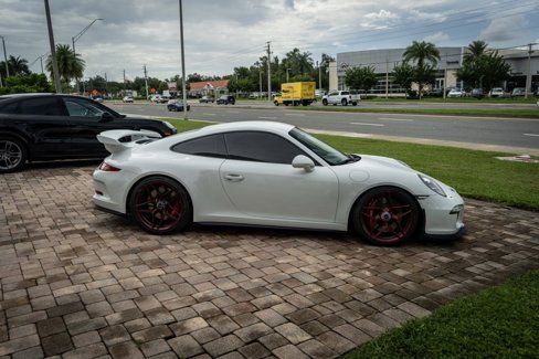 Used 2015 Porsche 911 GT3 w/ Sound Package Plus image 5