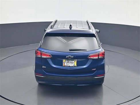 Used 2022 Chevrolet Equinox RS w/ Infotainment Package image 18