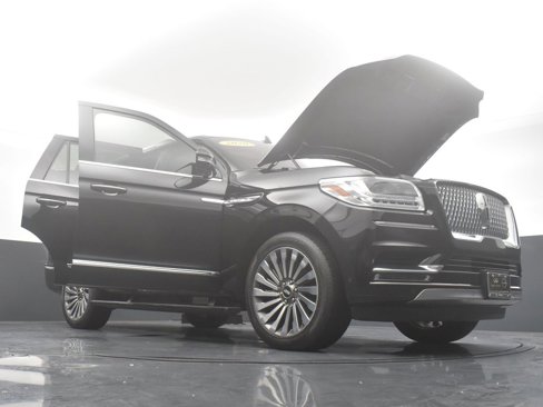 Used 2020 Lincoln Navigator Reserve w/ Luxury Package image 42